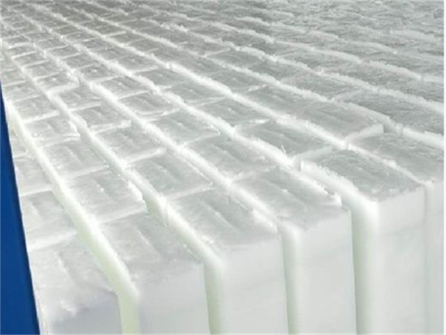 揭秘房山良臣制冰厂：降温冰块背后的神秘制作工艺